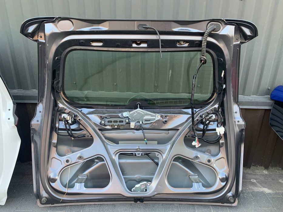 Кришка крышка багажника ляда Honda CR-V Хонда црв срв 2018-2022