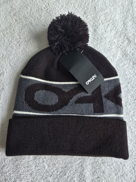 Оригінальна шапка OAKLEY