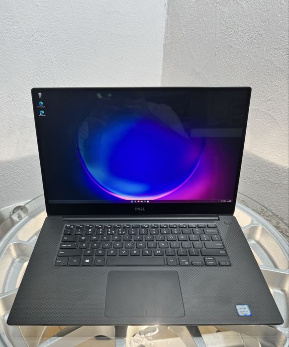 #51 Laptop Dell Precision 5530 – i7-8850H / 16GB RAM / 256GB SSD / 4K TOUCH / Quadro P1000