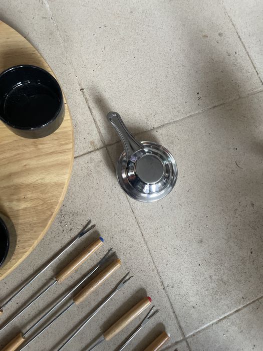 Fondue rotativo com lamparina