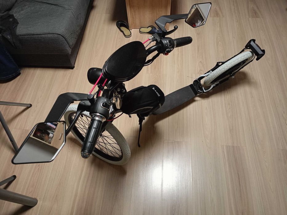 Продам електросамокат