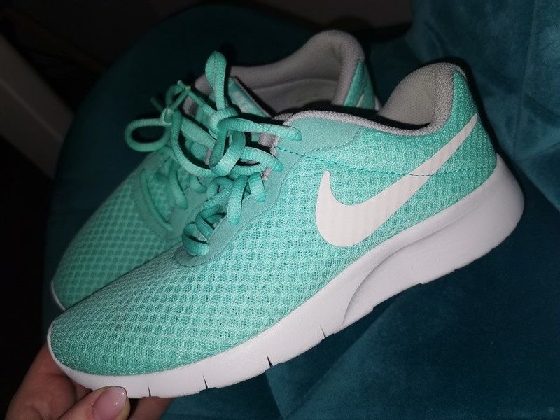 Okazja!! Adidasy Nike Run 38-24.5cm miętowe