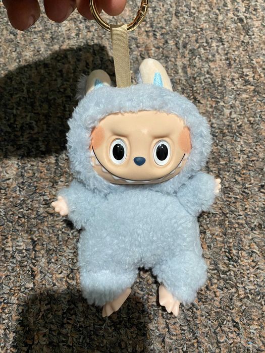 играшка лабубу .