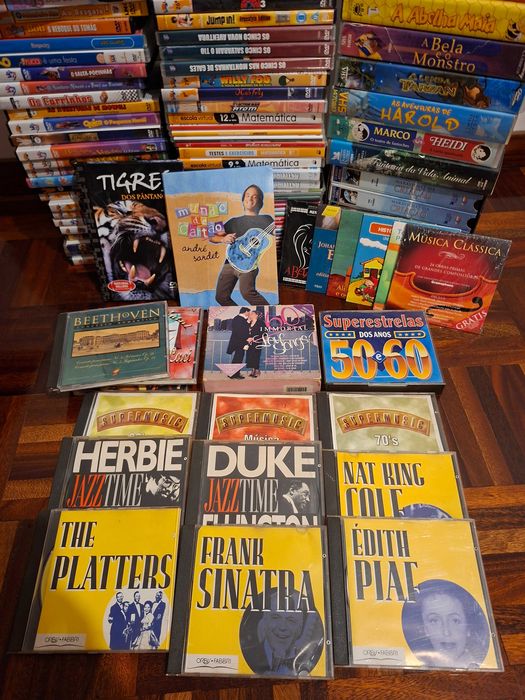 Conjunto VHS + DVD + CD