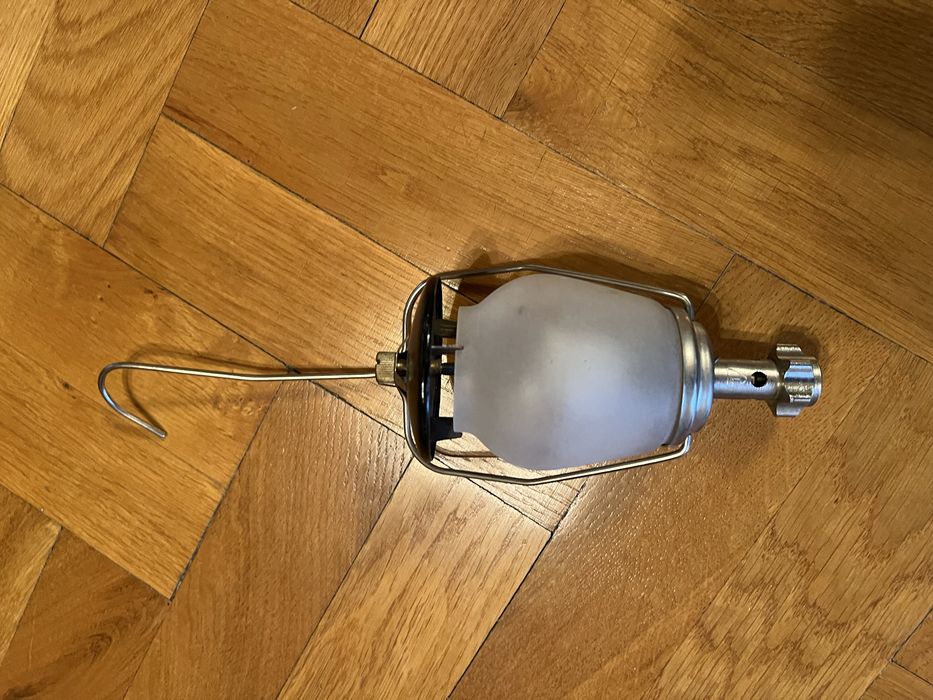 Turystyczna lampa gazowa