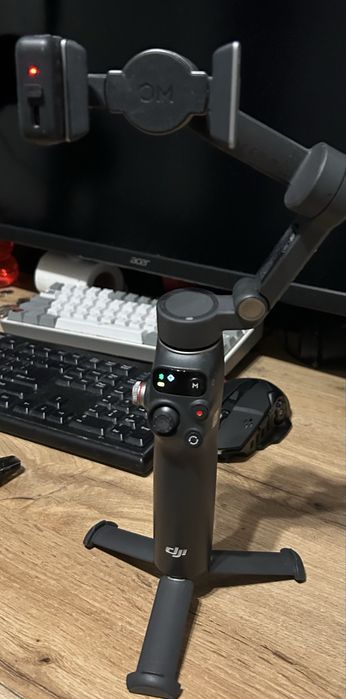 DJI Osmo Mobile 6 – Gimbal do telefonu + statyw | Stan bdb | Możliwa wysyłka