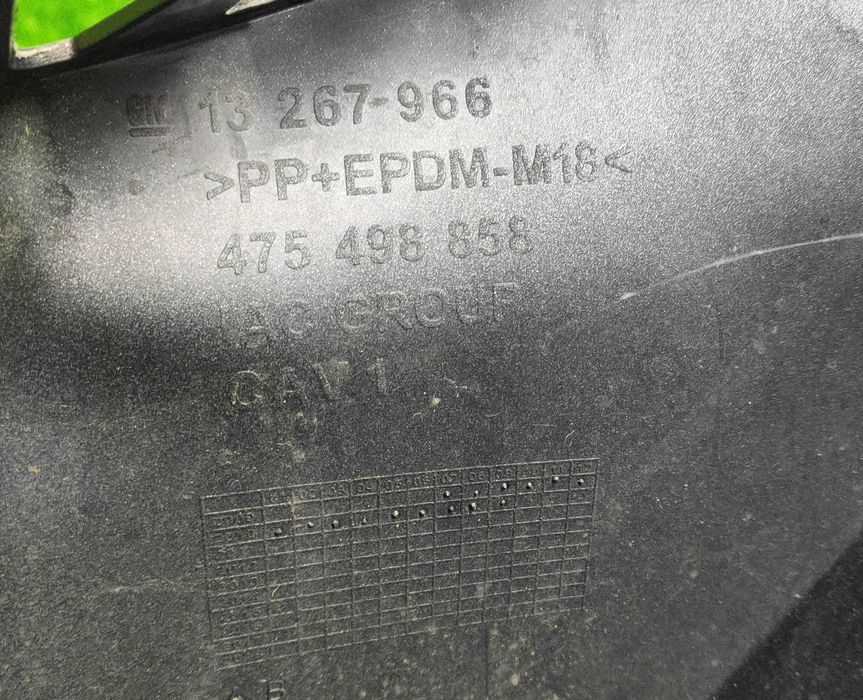 Zderzak tył tylny Opel Meriva B 2010- PDC