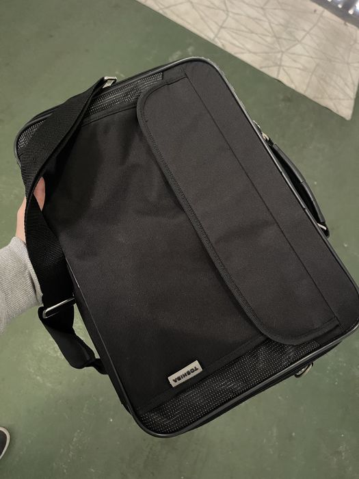 Mala portatil Toshiba