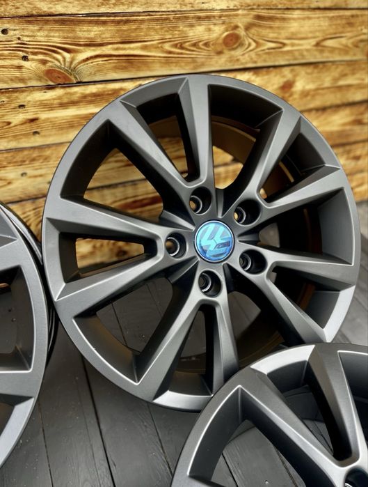 Диски R18 5/130  Toyareg Karakum оригінал