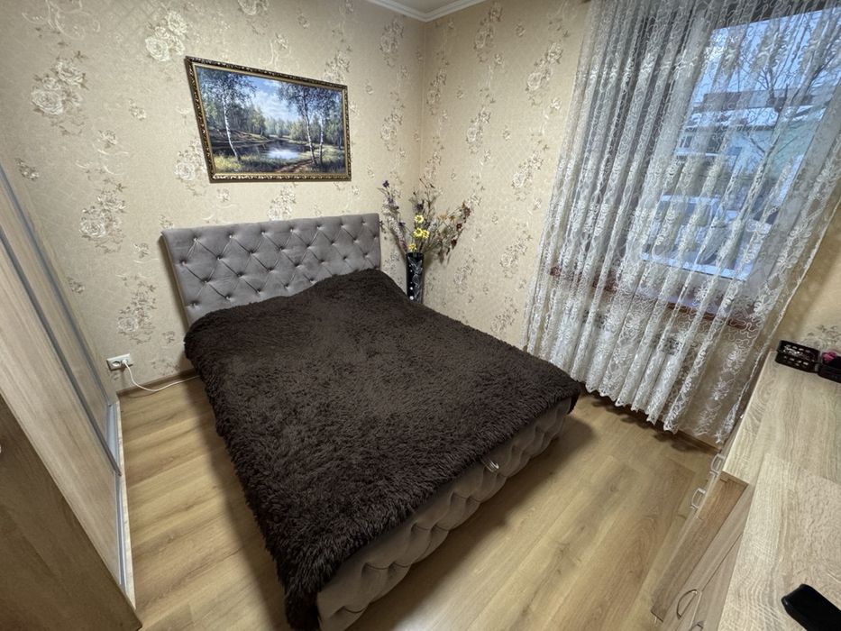 Простора 1-к 47м2 з ремонтом та меблями! Закритий комплекс!