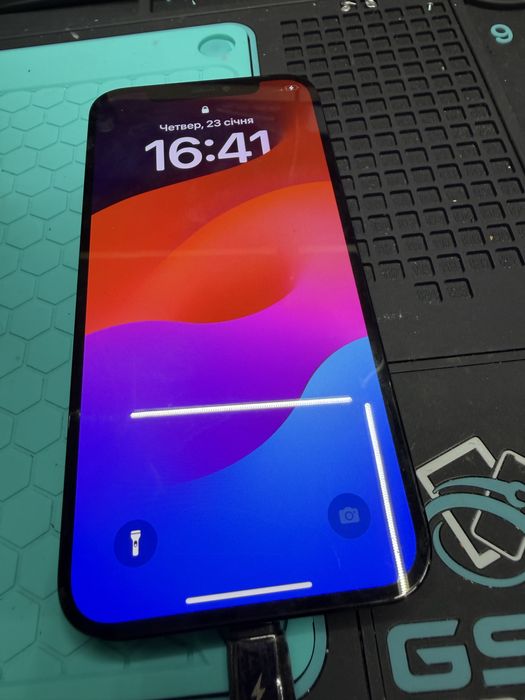 Дисплей iphone 12 pro used