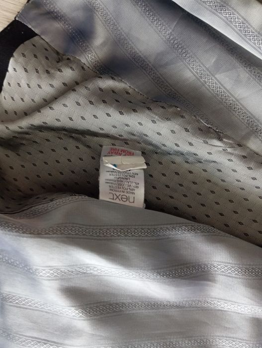 Klasyczny czarny żakiet damski