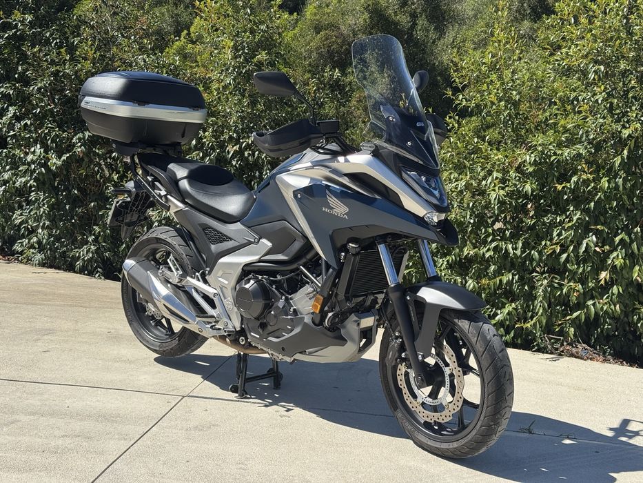 Honda NC 750 X / 9.000km / 2023 / Extras