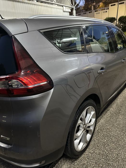 Troco  por Carrinha Comercial