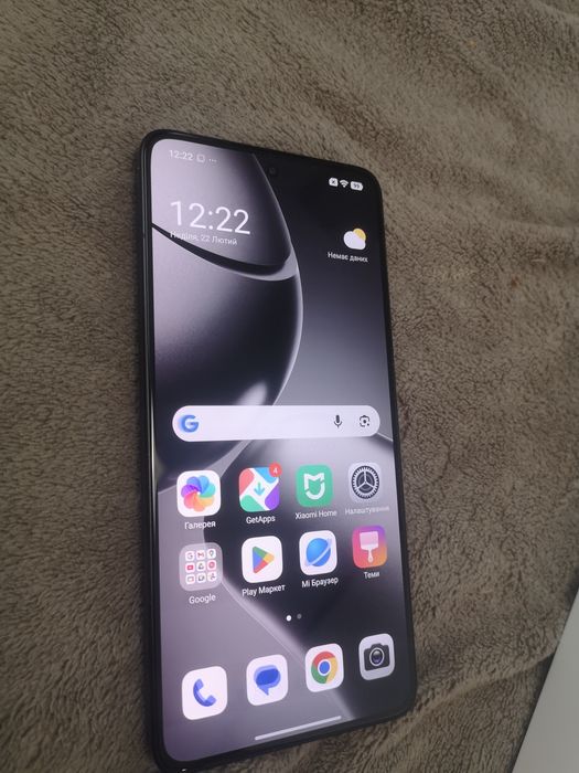 Xiaomi 14tpro 12/512 батарея 97%