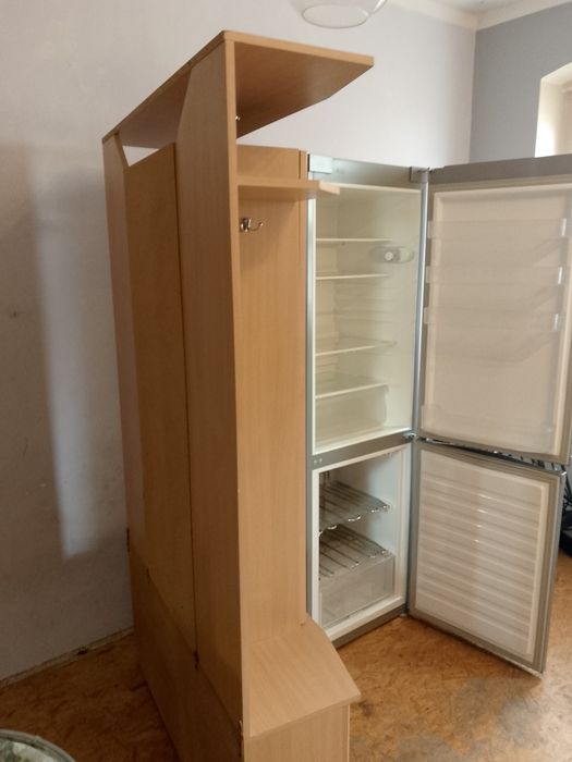 Szafka przedpokojowa