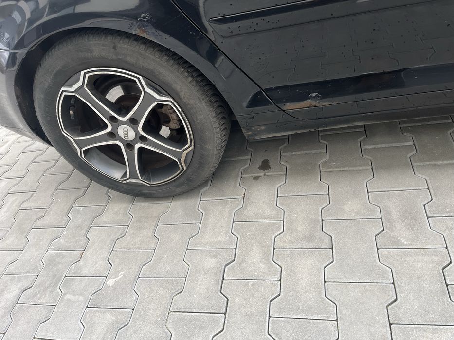 Audi A3 5-drzwiowe benzyna 1.6 + LPG