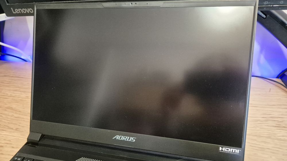Gigabyte AORUS 15X ASF i7-13650HX/32GB/1TB/Win11 RTX4070/165Hz