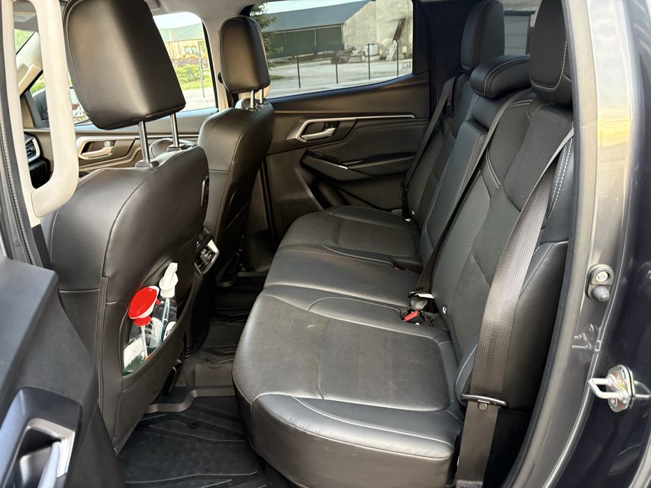 Isuzu d-max  maly przebieg