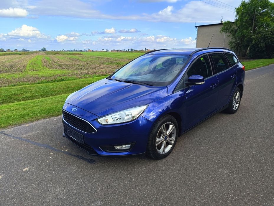 #Ford Focus Lift 2016r Benzyna Duża Navi PDC Grzana Kierownica Okazja#