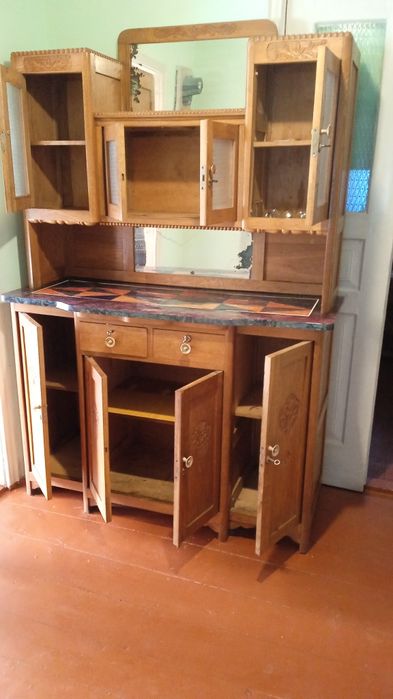 Буфет кухонний .