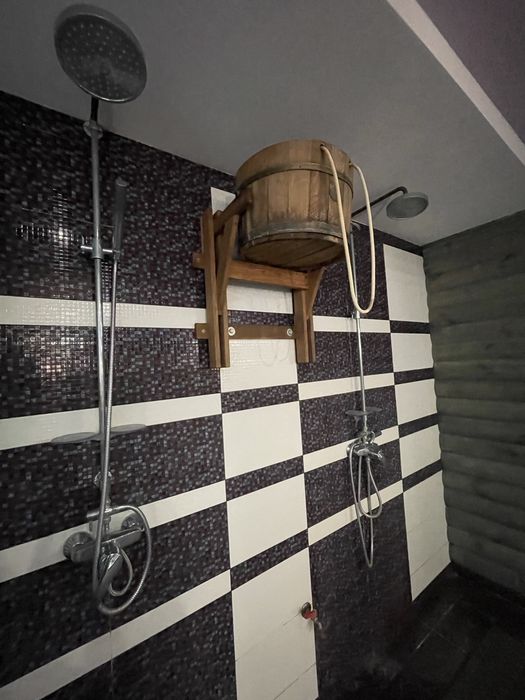 Продаж Комерційного приміщення з ремонтом, басейном. Центральний парк