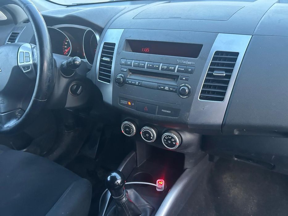 Mitsubishi Outlander 2.2