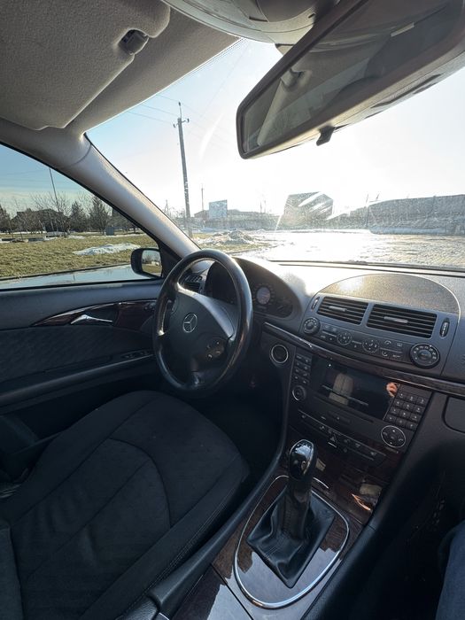 Продам живого W211