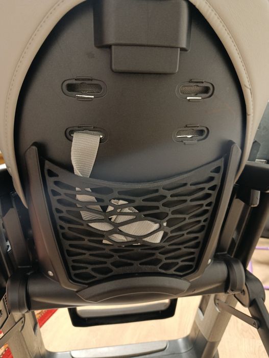 стільчик для годування Peg-Perego Siesta Follow Me Ice.