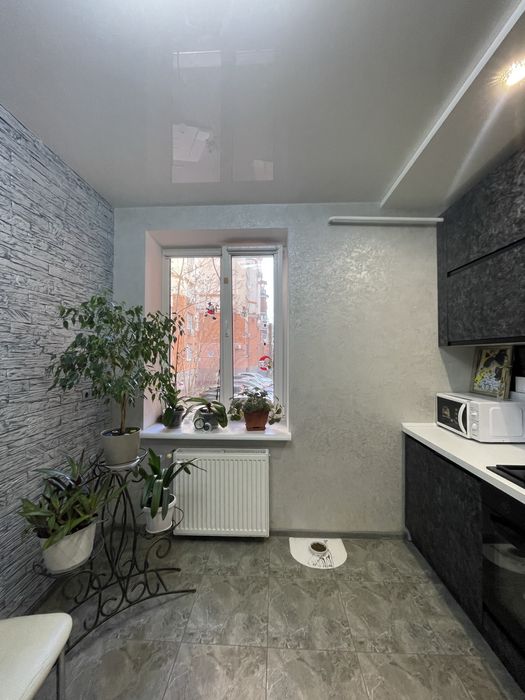 Продам 3 комнатную квартиру . Срочно . Черемушки