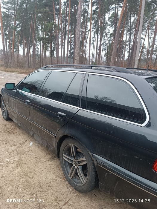 BMW E39 M54B25 Touring 2002 рік рестайлінг універсал механіка обмін