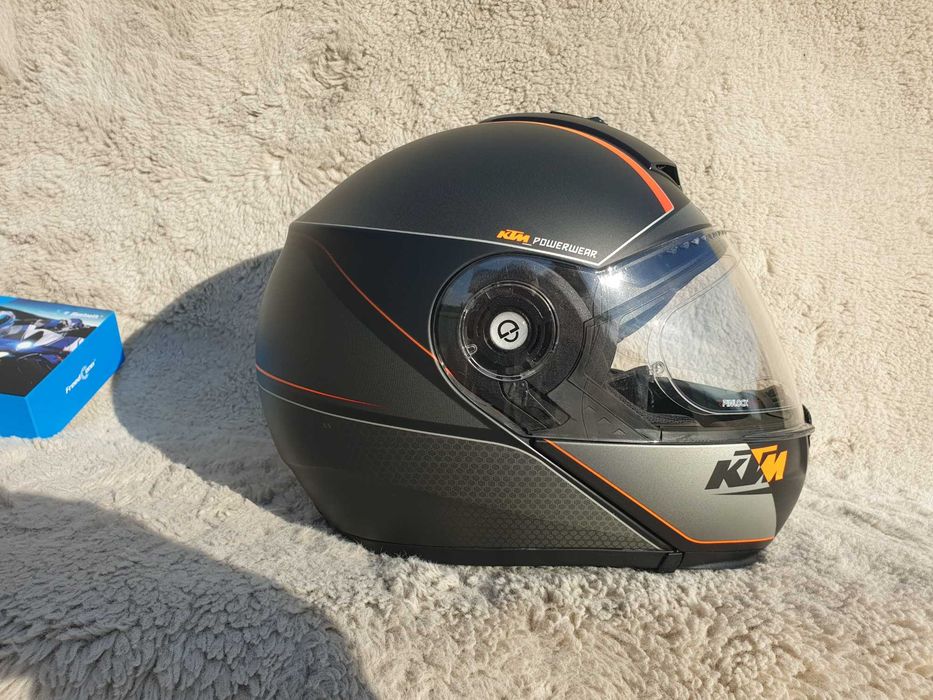 Schuberth c3 PRO rozm . L szczękowy  kask motocyklowy z blendą  +intercom