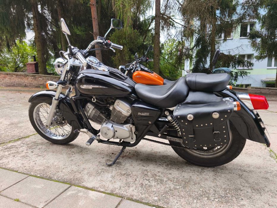 Honda Shadow VT 125