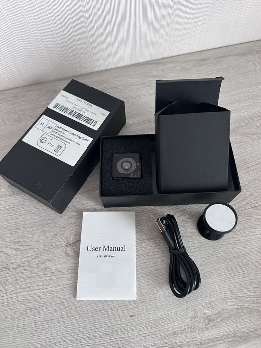 Розумна  Міні Wi-Fi камера  з нічним баченням та датчиком руху