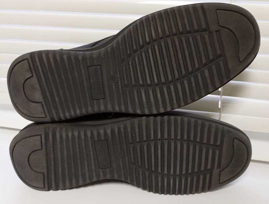 Продаю чоловічі черевики Kenneth Cole New York.