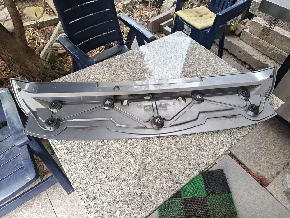 BMW X3 E83 Spojler klapy tylnej / bagażnika