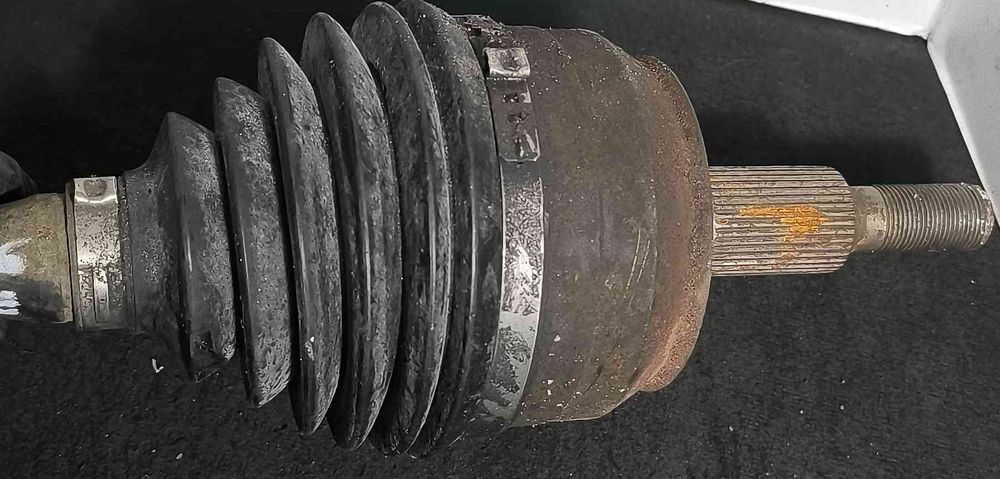 Transmissão Frente Esquerda | VW