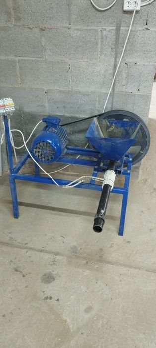 Потужний Шнековий Екструдер (Брикетувальник Pini-Kay) 4 кВт / 42 мм +