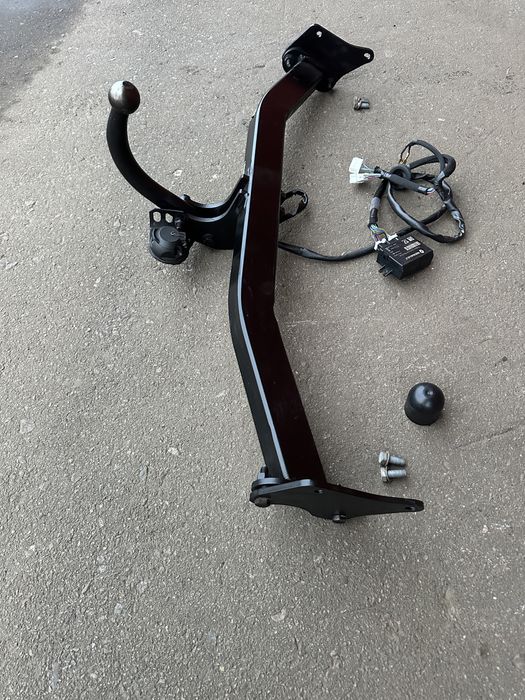 Фаркоп  форкоп рено меган 5 renault megane 5 E-Tech Elektrik 22/25 рік