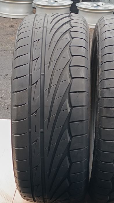 235/55R17 103W Toyo Proxes TR1