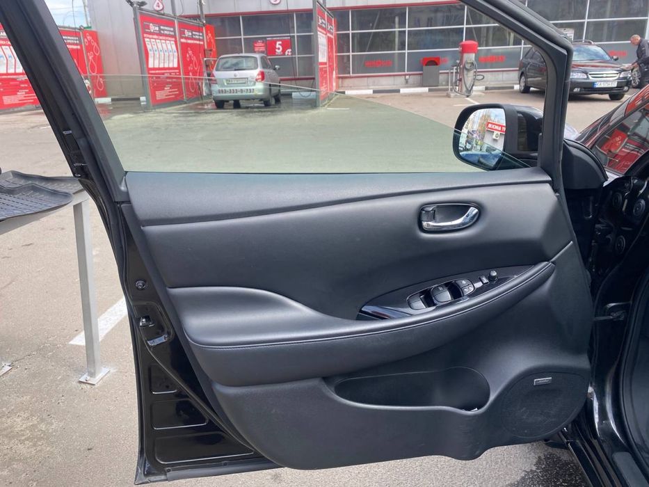 Nissan leaf 2015 Tekna Європеєць.