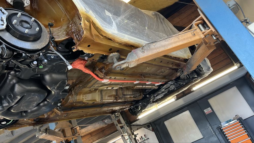 Konserwacja Woskiem Antykorozja Samochodów Dinitrol Jakość Cena