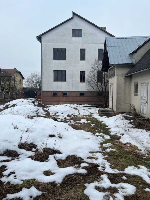 Продаж будинку в с. Микитинці