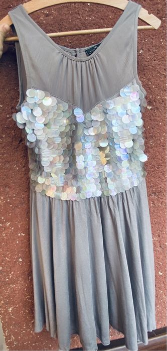 Платье женское с пайетками River Island