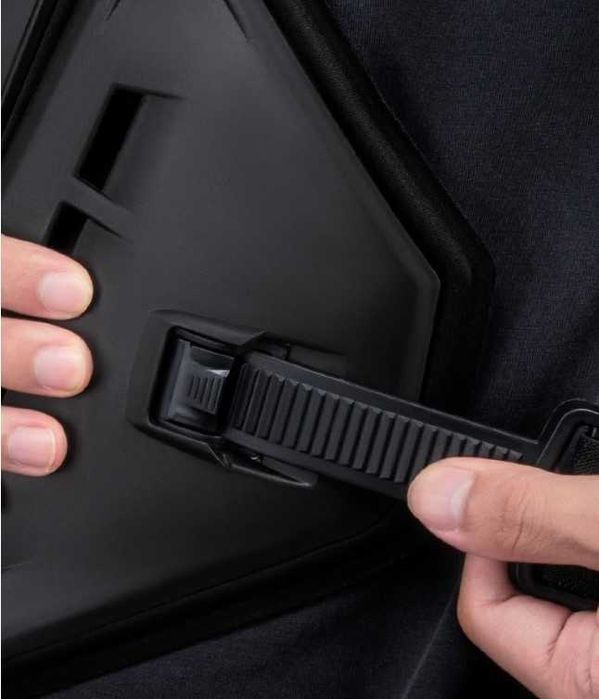 Жилет з бронею для мотоцикліста защита туловища спины мото черепаха