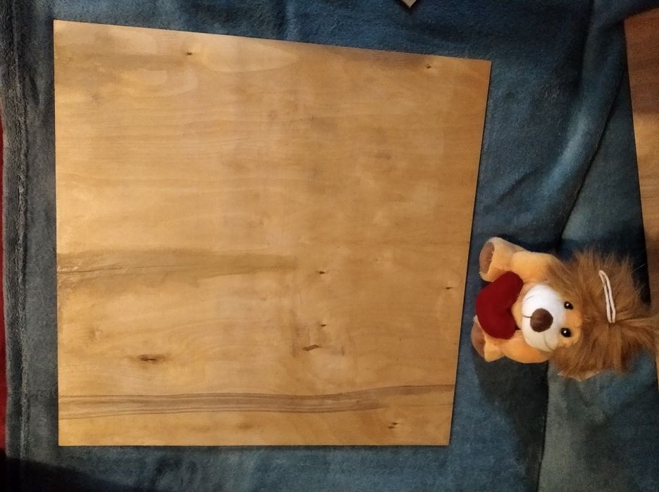 Стильная подставка для ноутбука или другого.