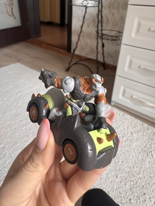 Колекційна іграшка