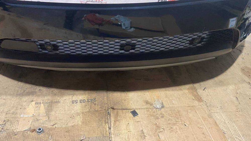 Бампер передній Рендж Ровер Евок Land Rover Range Rover Evoque 2019 -