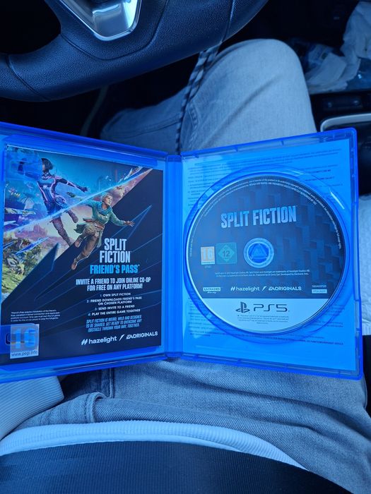 Split Fiction PS5