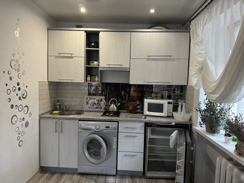 Погодинно Центр, Кондиціонер